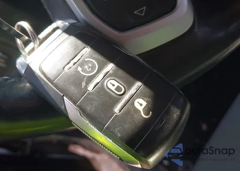 2020 Ram 1500 Big Horn/Lone Star из США, поврежденный, VIN 1C6SRFFT6LN335250